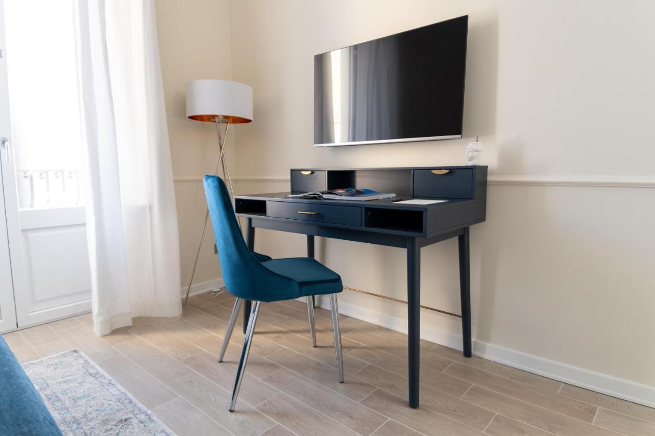Longo Suites Таормина Екстериор снимка