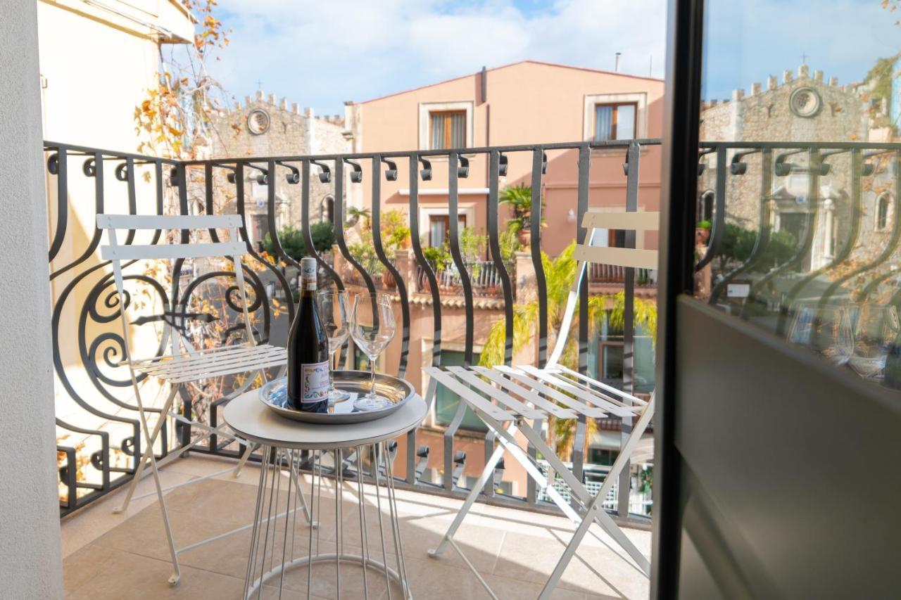 Longo Suites Таормина Екстериор снимка